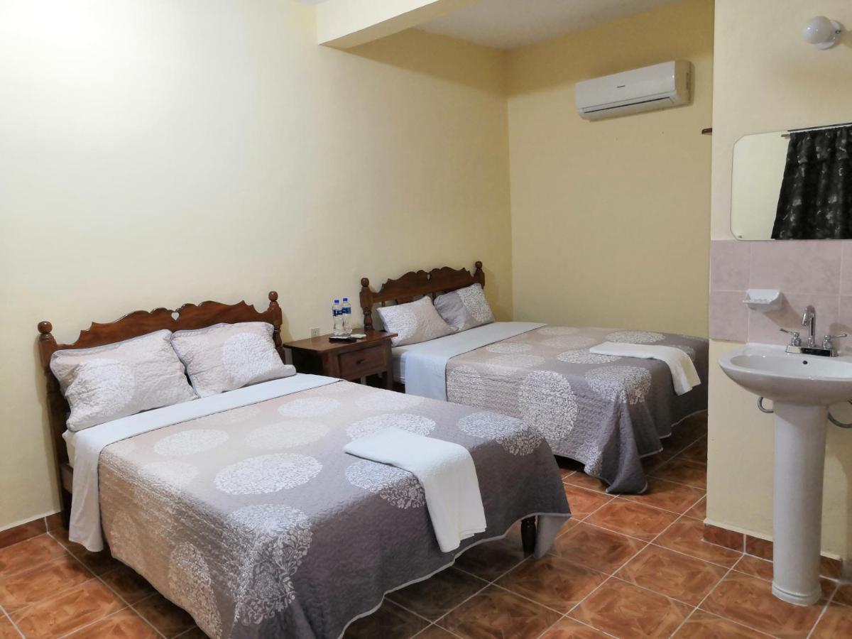Hotel Nicte-Ha Xpujil Exterior foto